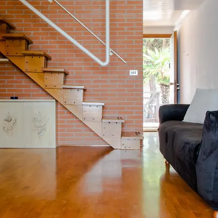 Welc-om Lignano Dock And Swimming Pool Apartment