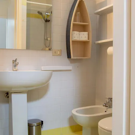 Apartment Welc-om Lignano Dock And Swimming Pool